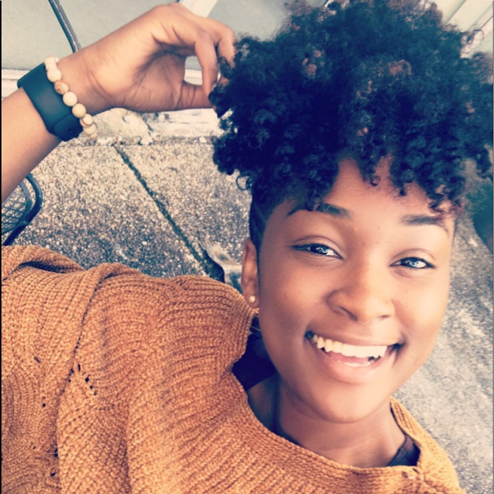 Meet your Posher, Kinya